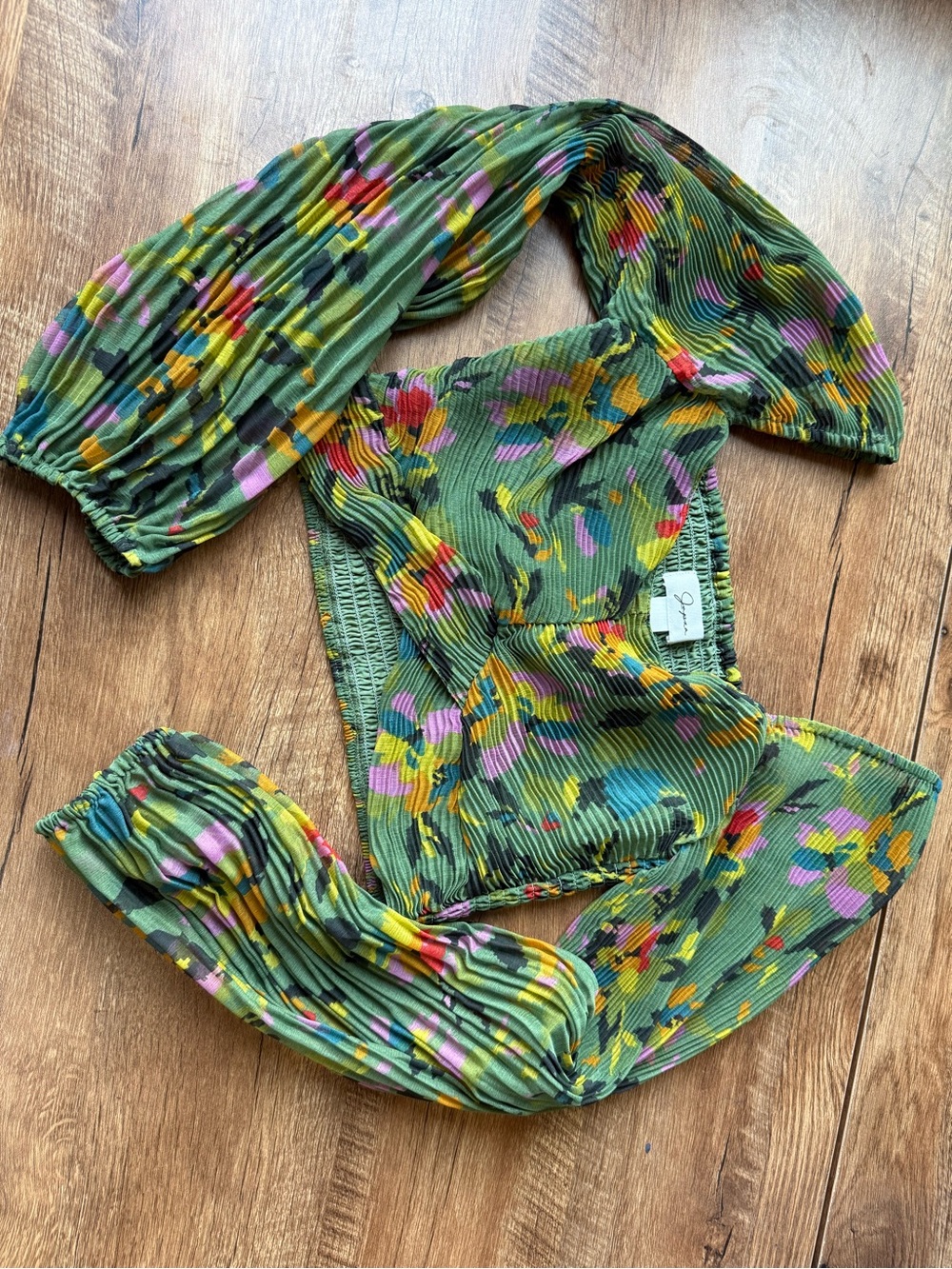 Green Floral Pleated Crop Top